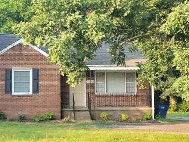House for sale in Petersburg