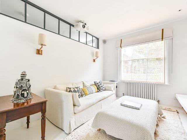 House for rent in London Borough of Lambeth, Greater London