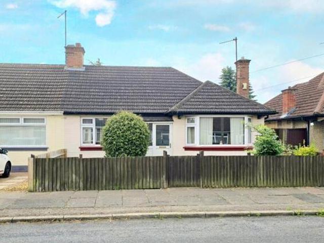House for sale in Northampton, Northamptonshire