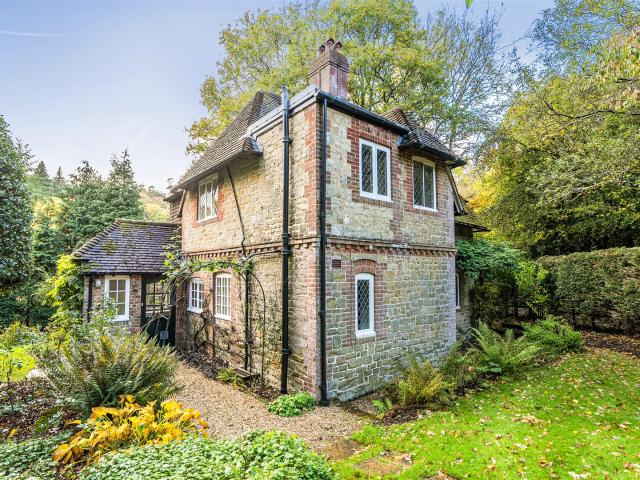 House for rent in Kingsley Green, Chichester