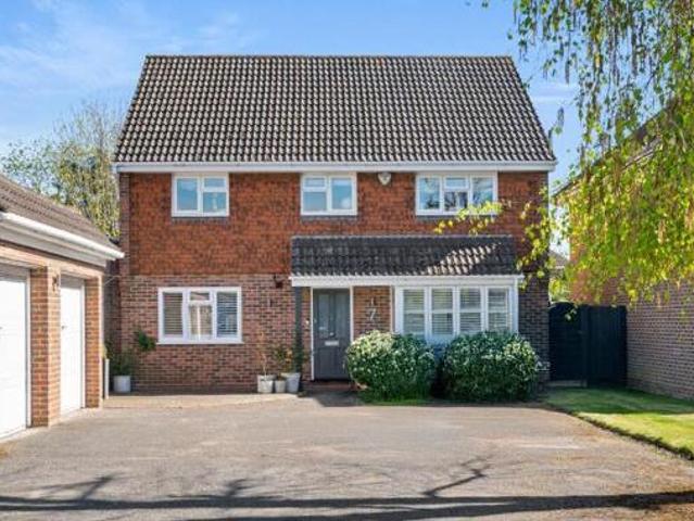 House for sale in Blackhills, Surrey