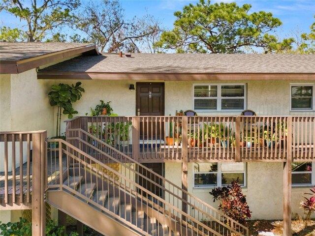 Condo for sale in Lakeland