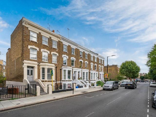 Apartment for rent in Kensal Town, Greater London