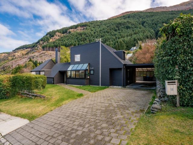 House for rent in Otakou