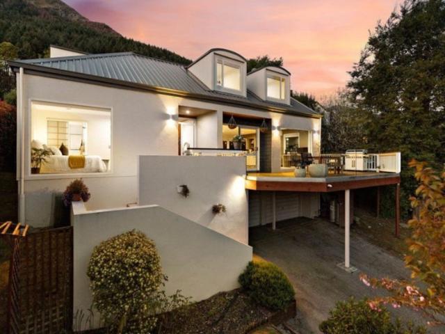 House for rent in Otakou