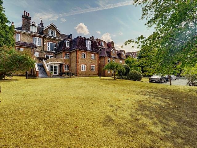 Apartment for rent in Putney, Greater London