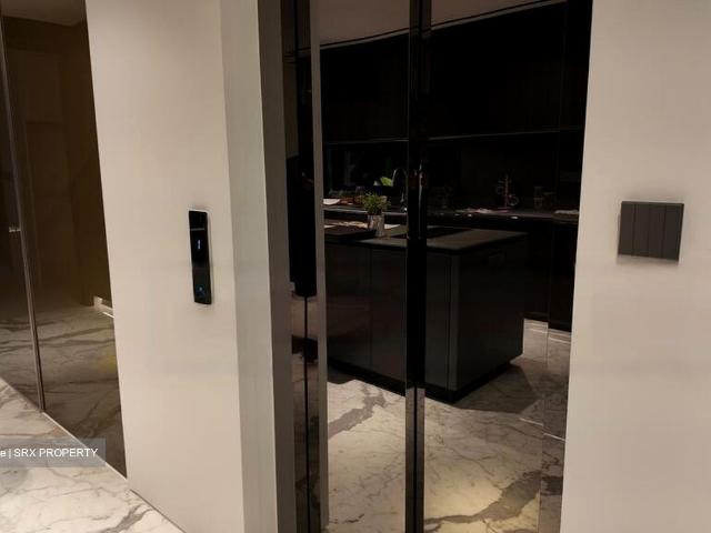 Apartment for sale in Tanglin Road