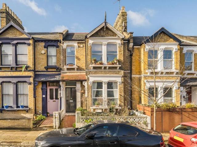 House for rent in Nunhead, Greater London