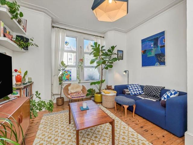 Apartment for rent in Nunhead, Greater London
