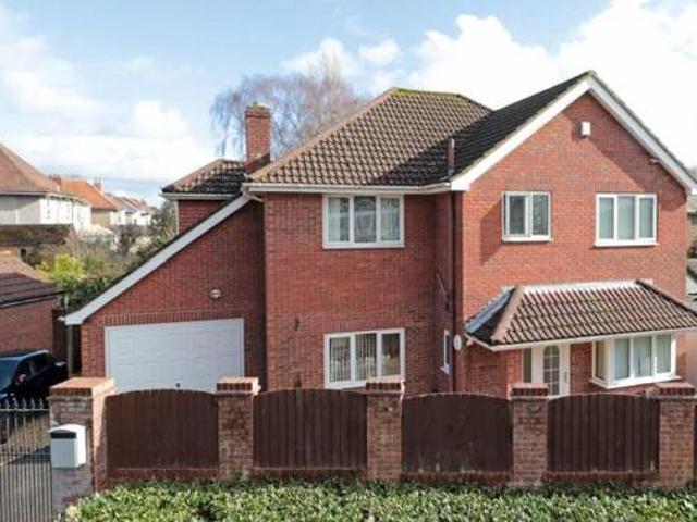 House for sale in Bournemouth, Bournemouth, Christchurch and Poole