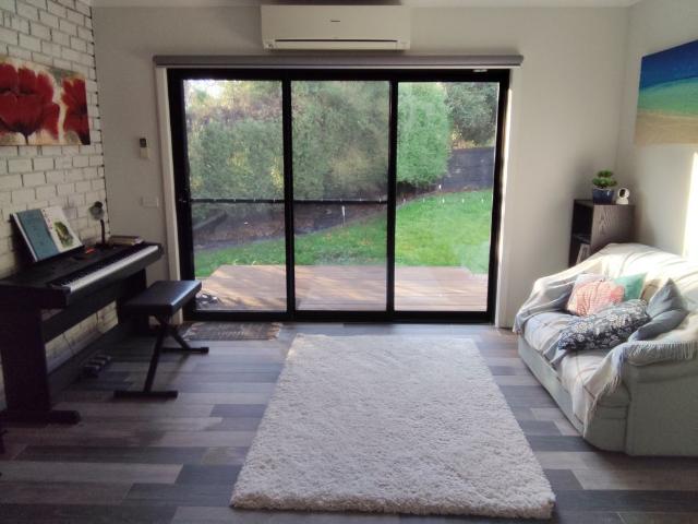 Room for rent in Camerons Creek, Victoria