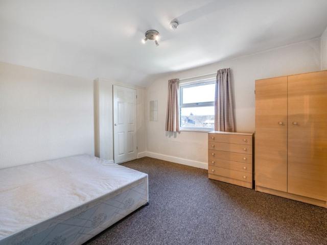 Apartment for rent in Streatham, Greater London