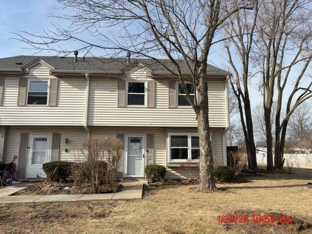 Condo for sale in Bolingbrook