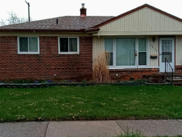 House for sale in Roseville, Michigan