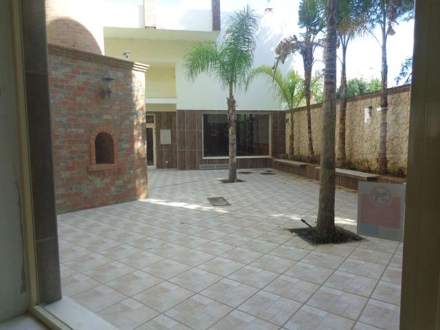 Loja alugar em Ferragudo, Faro