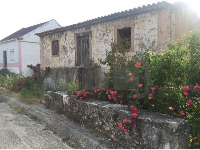 Casa venda em Areias e Pias, Ferreira do Zêzere