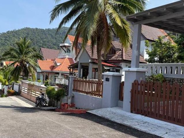 Bungalow for rent in Timur Laut, George Town