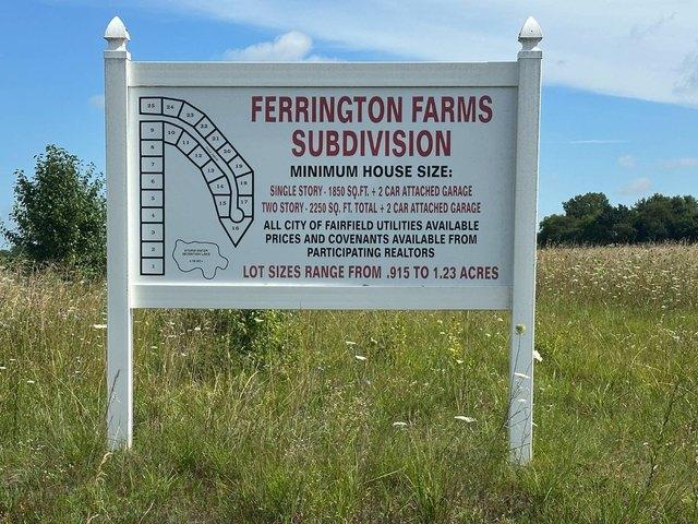 Land for sale in Fairfield, Illinois