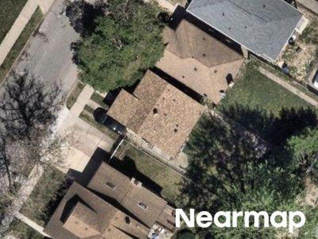 House for sale in Lincoln Park