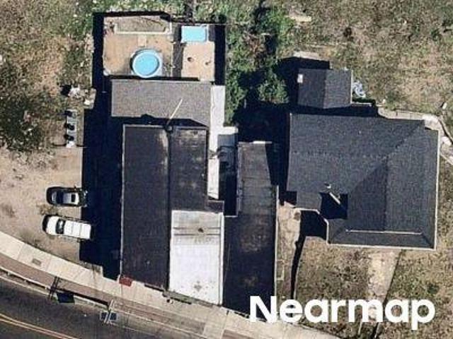 Property for sale in Waterfront South, Camden