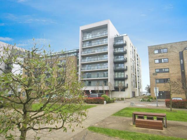 Apartment for rent in Cardiff International Sports Village, Falcon Lodge