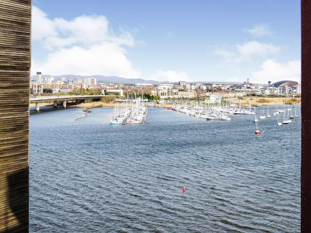 Apartment for rent in Cardiff International Sports Village, Cardiff