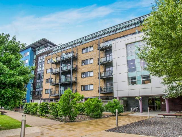 Studio for rent in Cardiff International Sports Village, Cardiff