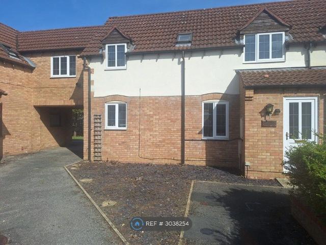 House for rent in Kingsway, Gloucester
