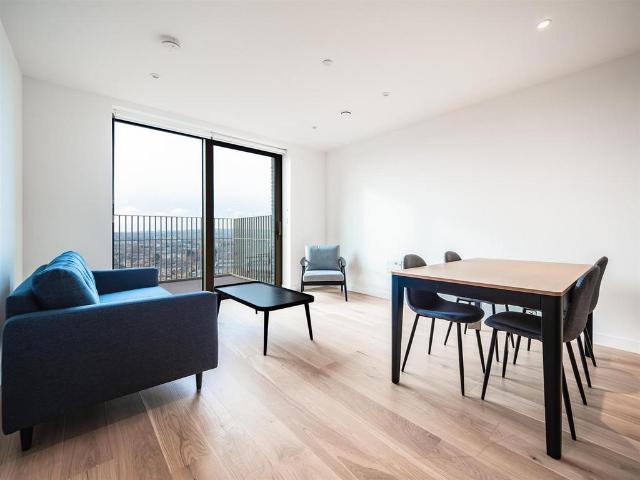 House for rent in Hale Village, Tottenham Hale