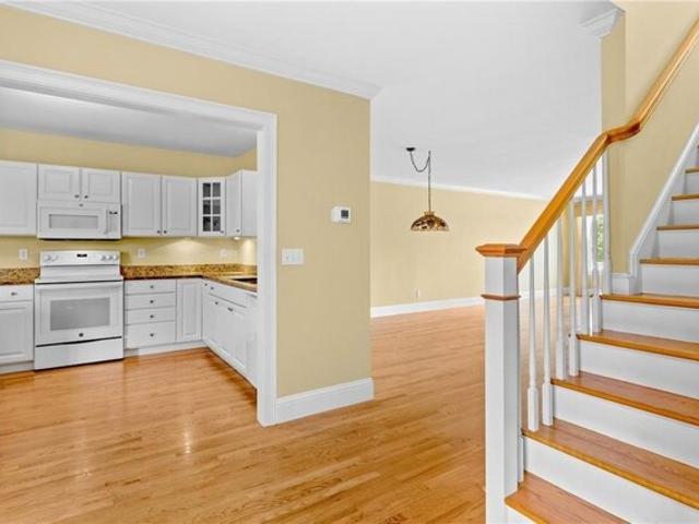 House for sale in Portsmouth, Rhode Island