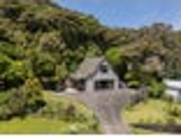 House for sale in Cooks Beach, Waikato