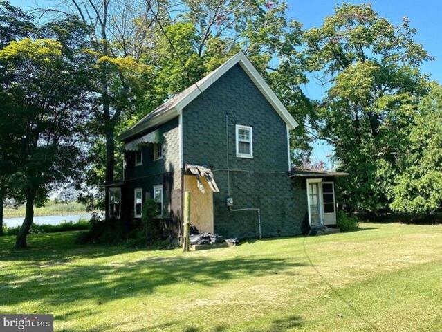 House for sale in Bridgeport, New Jersey