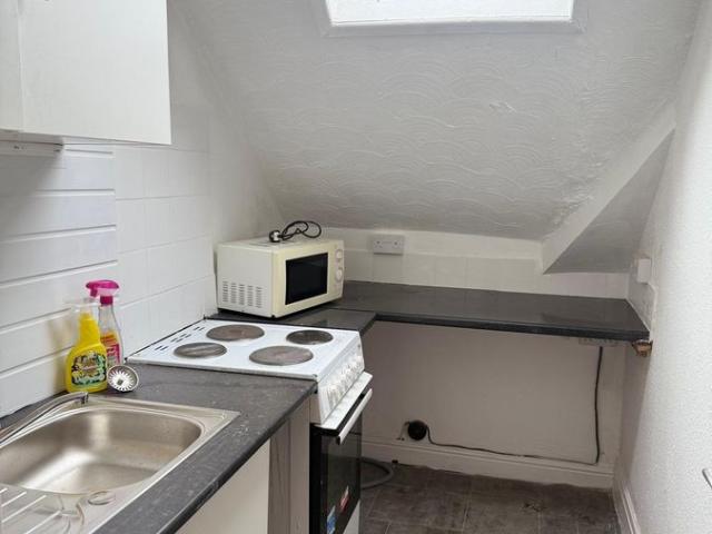 Apartment for rent in Cardiff International Sports Village, Falcon Lodge