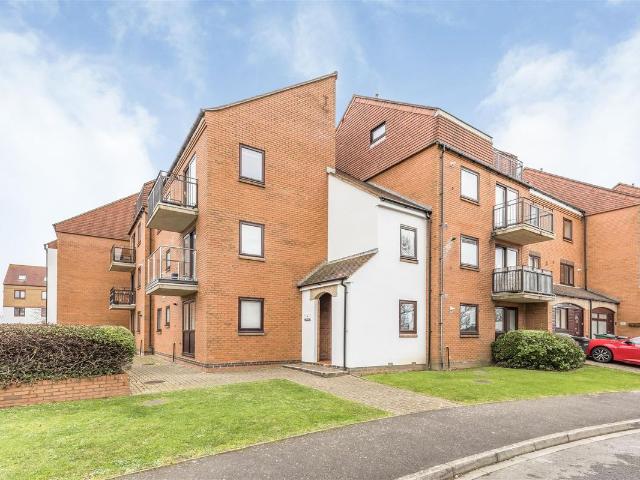 Apartment for rent in Eastney, City Of Portsmouth