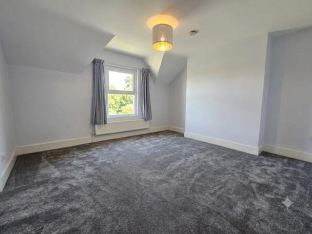 Apartment for rent in Ham, Greater London