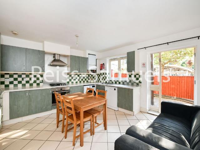 House for rent in Isle Of Dogs, Isle Of Man