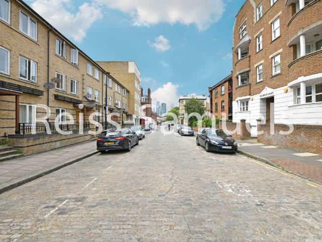 House for rent in Isle Of Dogs, Greater London