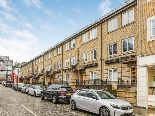 House for rent in Isle Of Dogs, Greater London