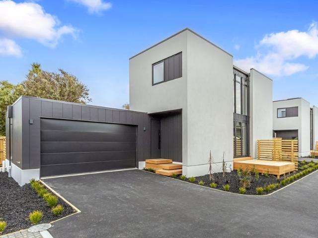 House for rent in Chaslands, Canterbury