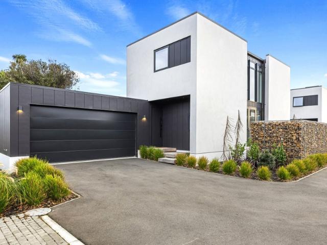 House for rent in Chaslands, Canterbury
