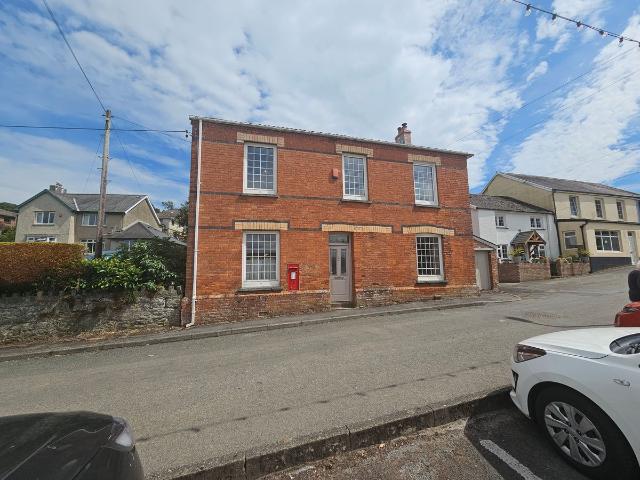 House for rent in Ferryside, Wales
