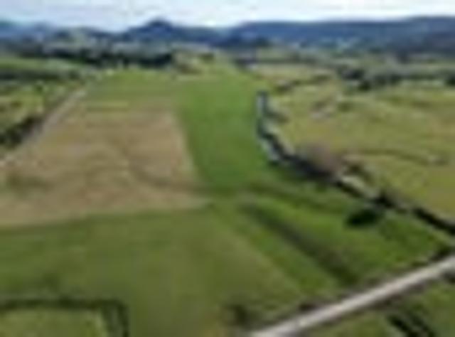 House for sale in Otakou