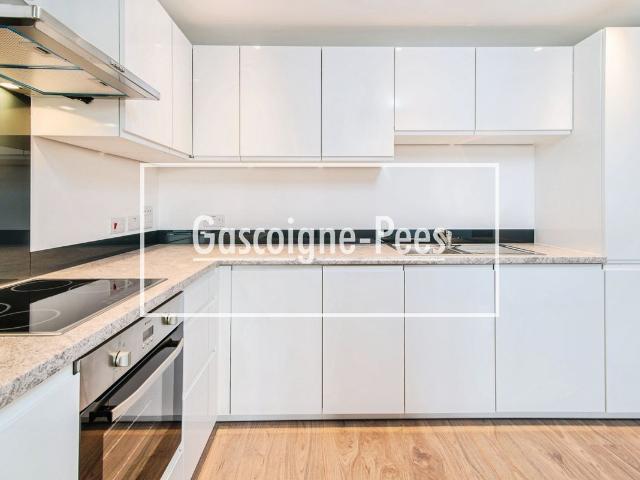 Apartment for rent in Riverdene, Priest Down