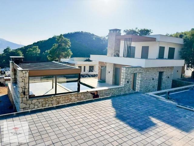 Kızılbel, Fethiye içerisinde kiralık Villa