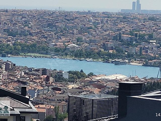 Beyoğlu, İstanbul içerisinde satılık mülk
