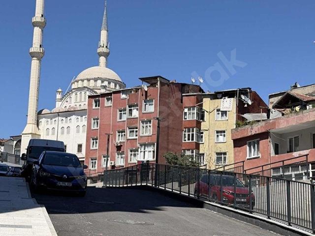 Beyoğlu, İstanbul içerisinde satılık Dükkan