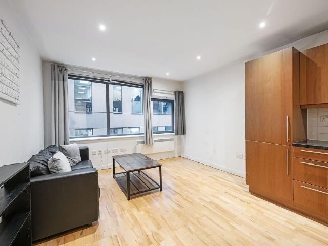 Apartment for rent in Blackfriars, Lyons