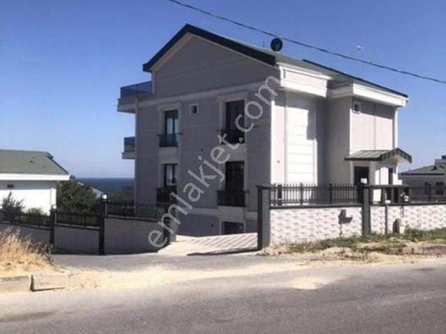 Tepecik, Büyükçekmece içerisinde kiralık Villa