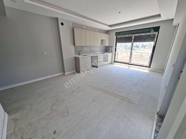 Kepez, Antalya içerisinde kiralık mülk