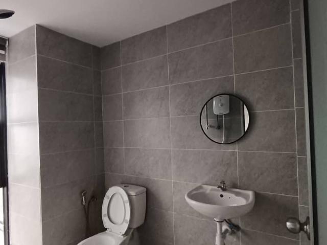 Room for rent in Country Heights Damansara, Kuala Lumpur